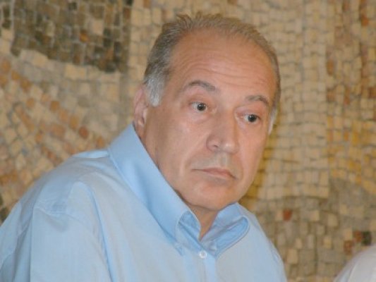 Dosarul în care Voiculescu este acuzat de șantaj, amânat pentru 10 decembrie